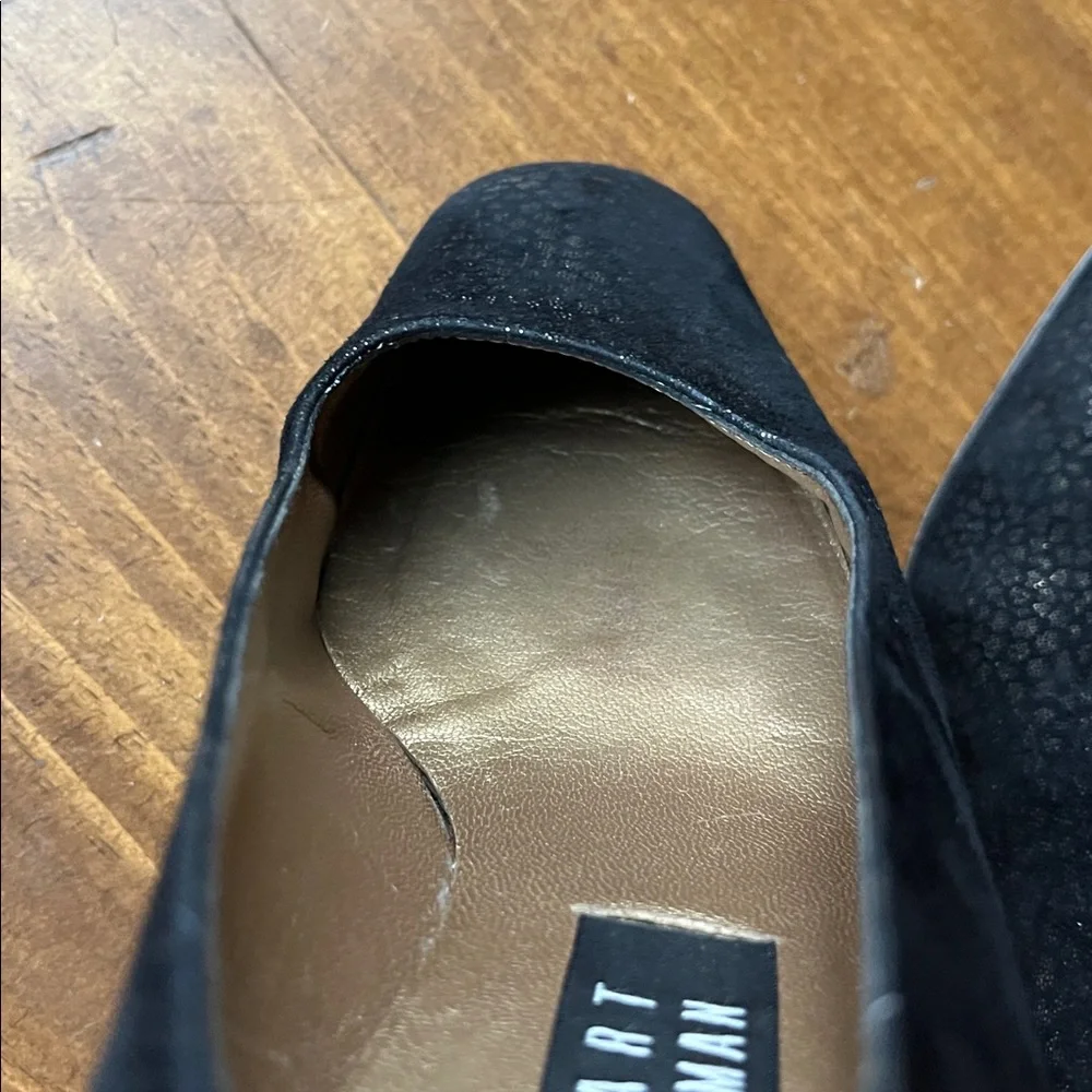 Stuart Weitzman Black Suede Heels Gold Tone Accents Sz 6.5B